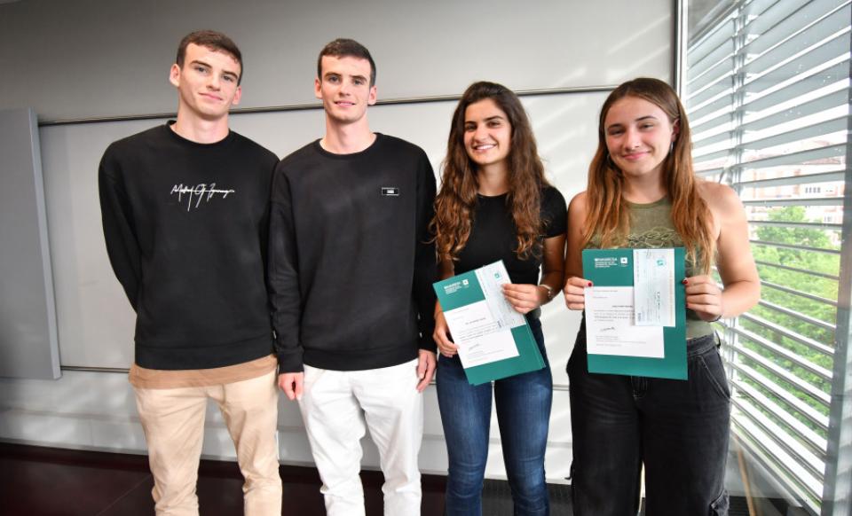Estudiantes de Rubí, Vilafranca del Penedès y Esparreguera ganan la vigésima segunda edición de los Premios UManresa a Trabajos de Investigación de Bachillerato